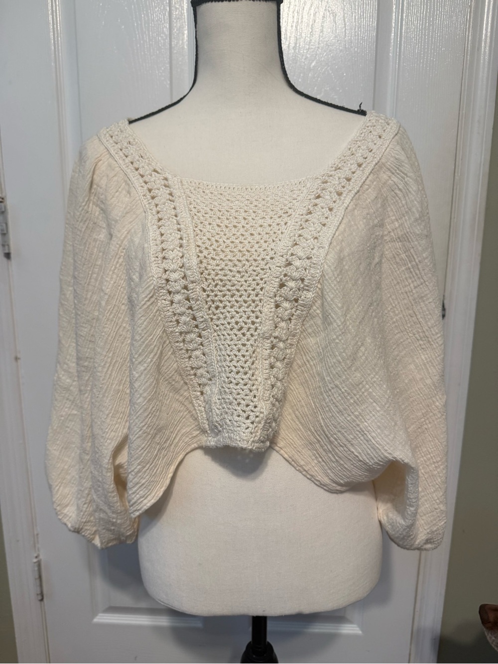 Vintage Havana Ivory Crochet-Front Peasant Blouse